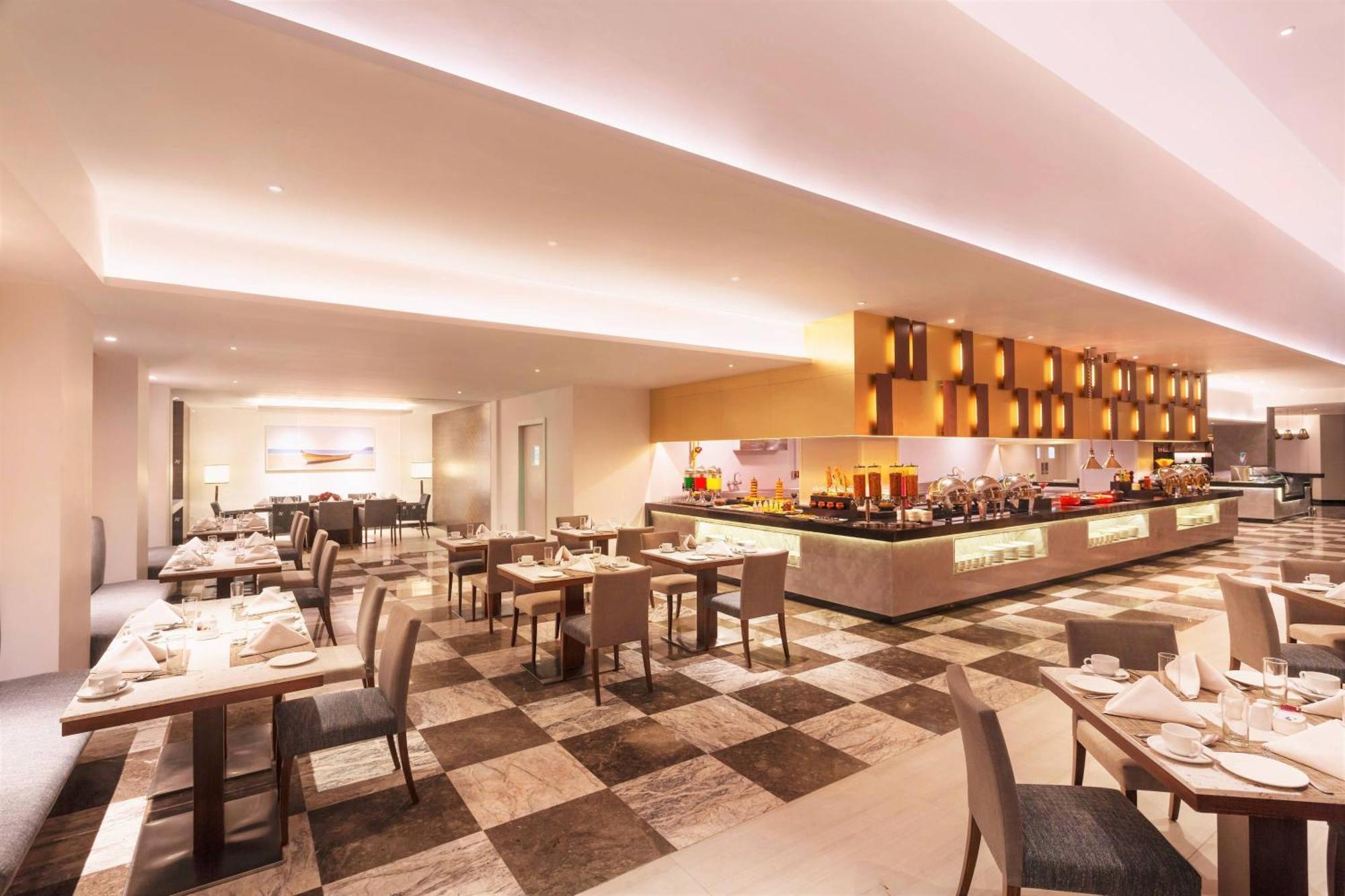Four Points By Sheraton Visakhapatnam Exterior foto